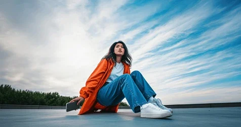 ipinimg young beautiful asian woman 260nw 2643005983